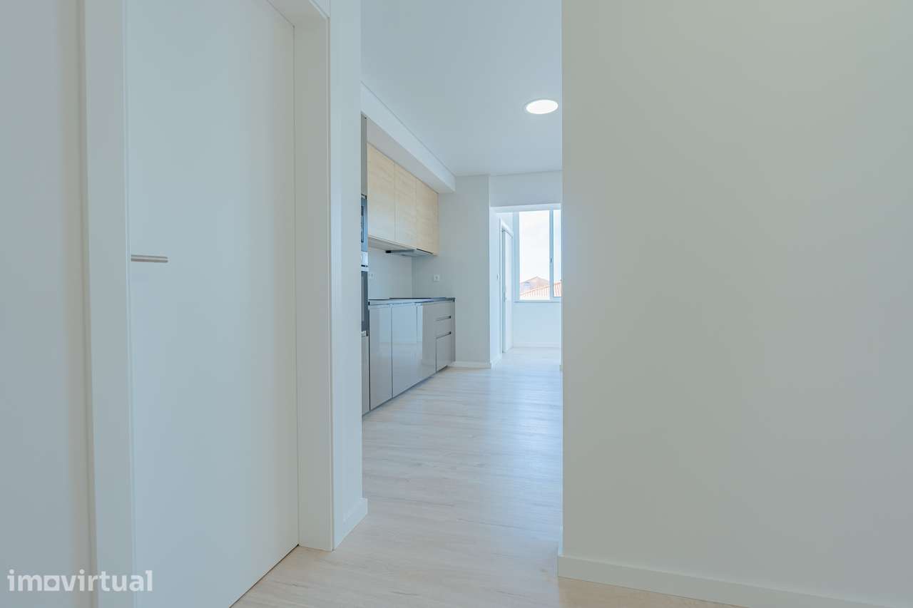 Apartamento T2 centro de Ermesinde, completamente remodelado - Grande imagem: 3/19