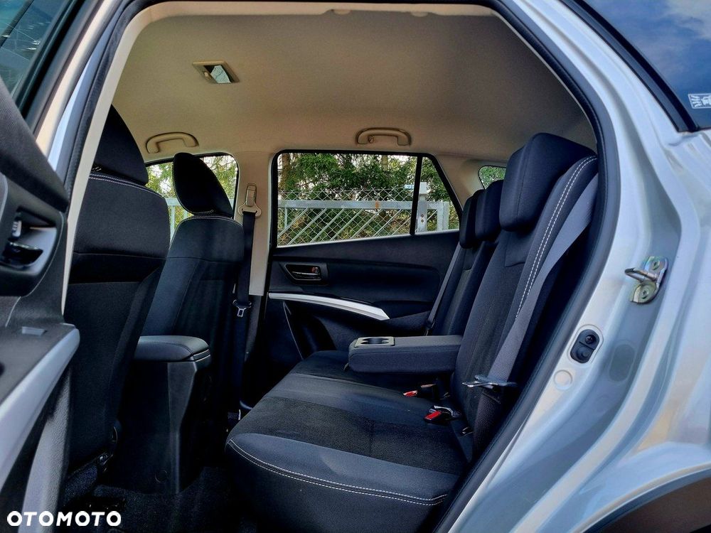 Suzuki SX4 S-Cross 1.4 Boosterjet Hybrid Comfort - 10
