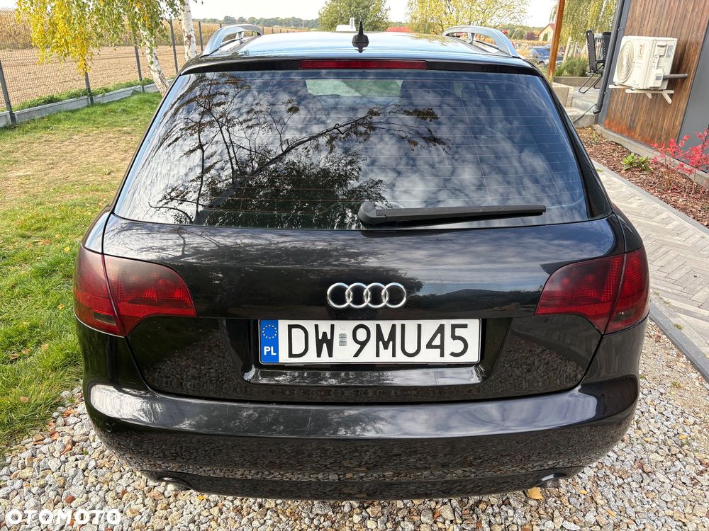 Audi A4 Avant - 4