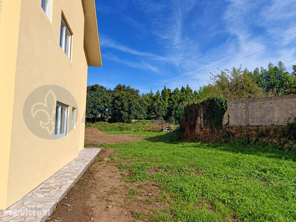 Moradia V3+1 - Santa Maria de Lamas - Grande imagem: 2/6