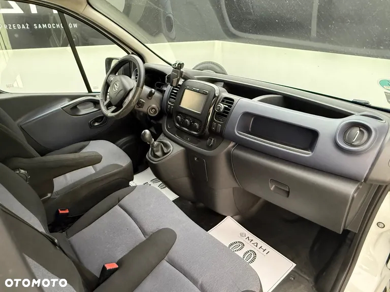 Opel Vivaro - 17