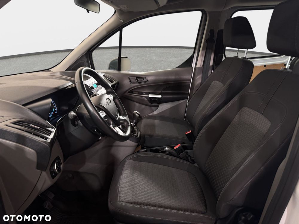 Ford Transit Connect - 11