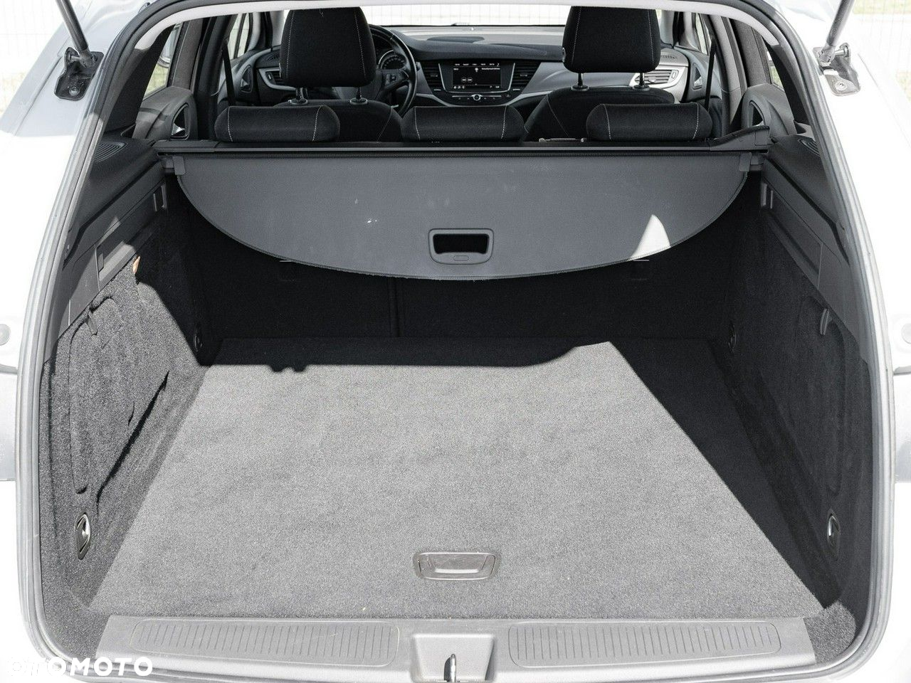 Opel Astra V 1.2 T Edition S&S - 28