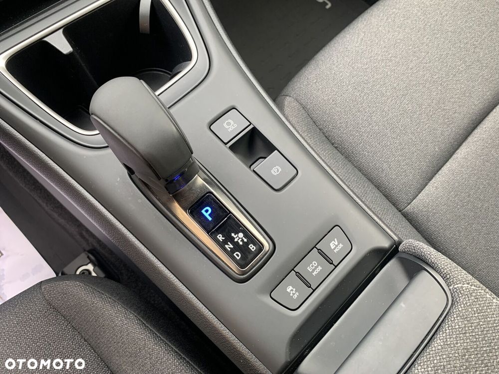 Lexus LBX 1.5 Hybrid - 19