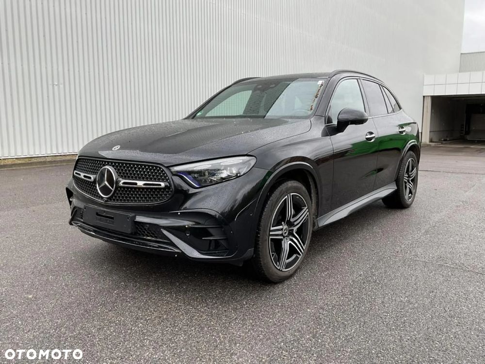 Mercedes-Benz GLC - 2