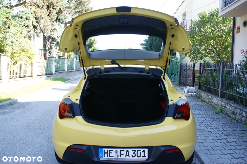 Opel Astra 1.4 Turbo - 12