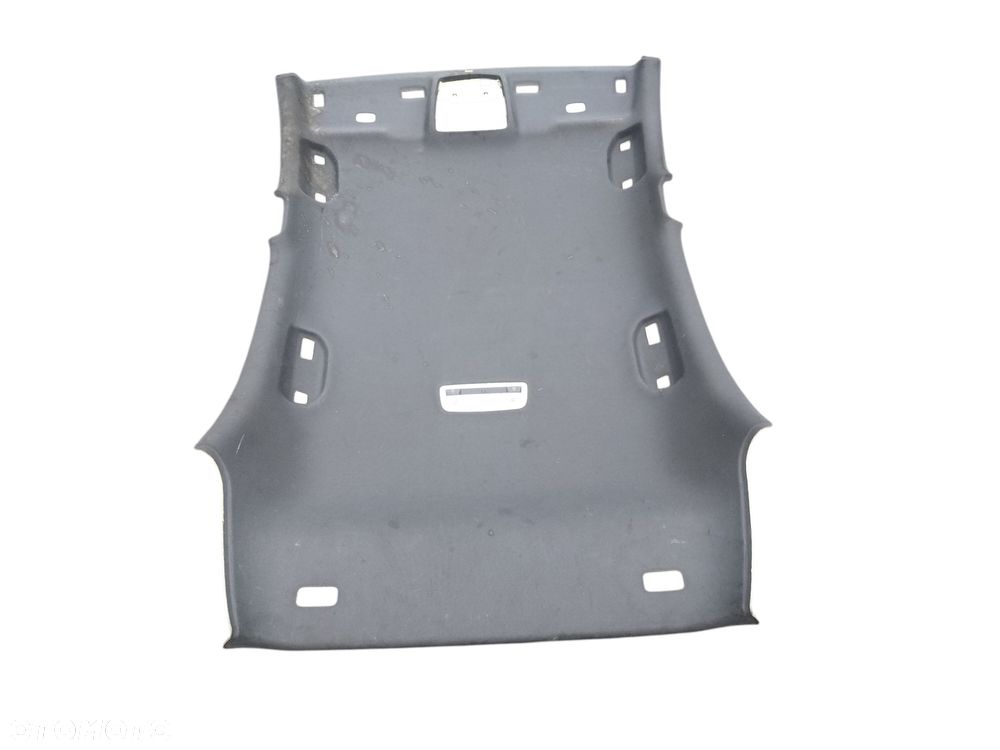 PODSUFITKA CZARNA MERCEDES A KLASA W176  Europa - 2