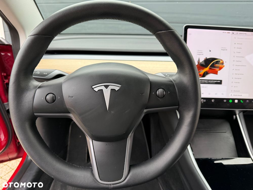 Tesla Model 3 - 22