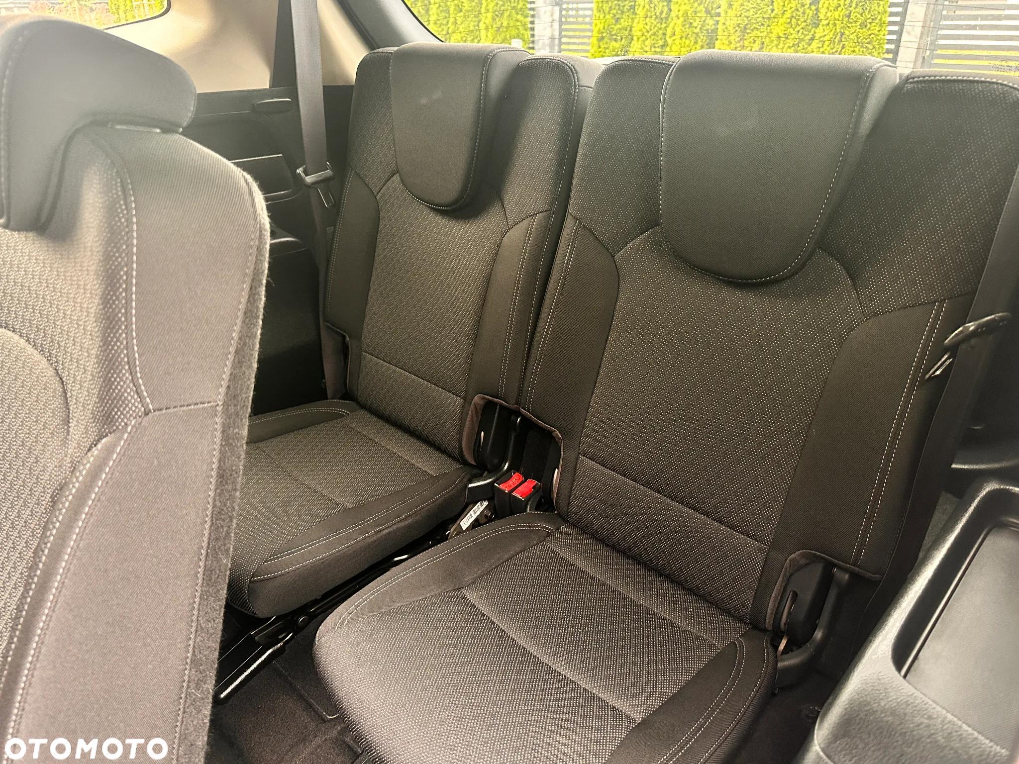 Kia Carens 1.7 CRDi L 7os - 18