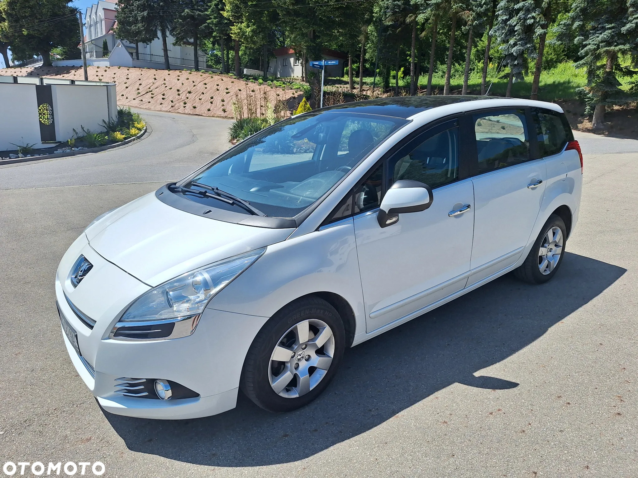 Peugeot 5008 - 21