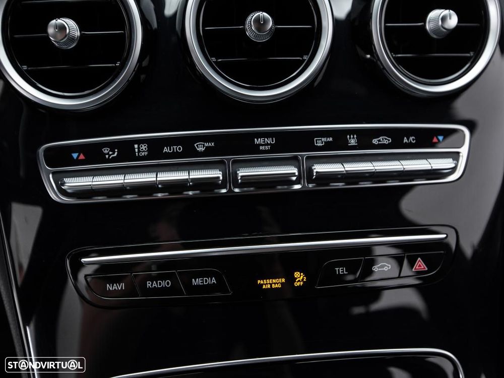 Mercedes-Benz C 300 de T 9G-TRONIC AMG Line - 24