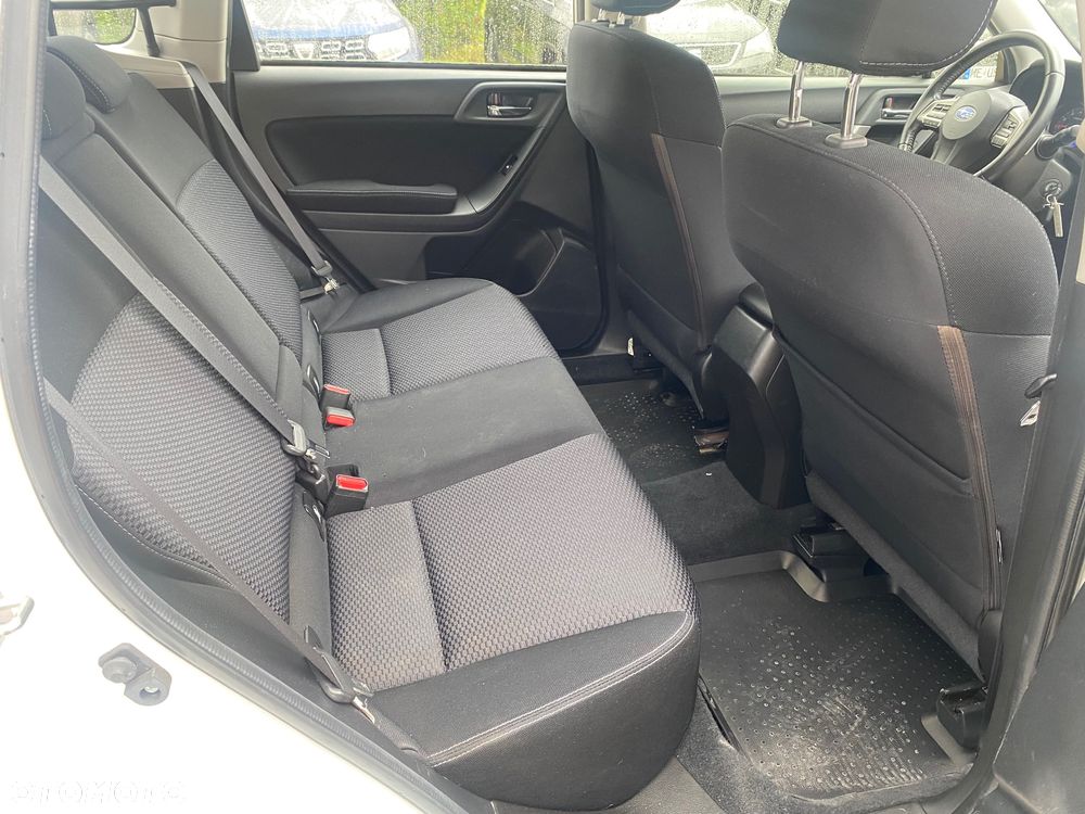 Subaru Forester 2.0 i Platinum (EyeSight) Lineartronic - 27