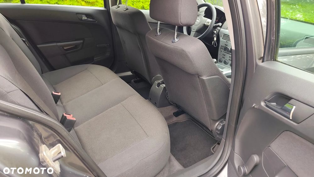 Opel Astra 1.6 Active - 17