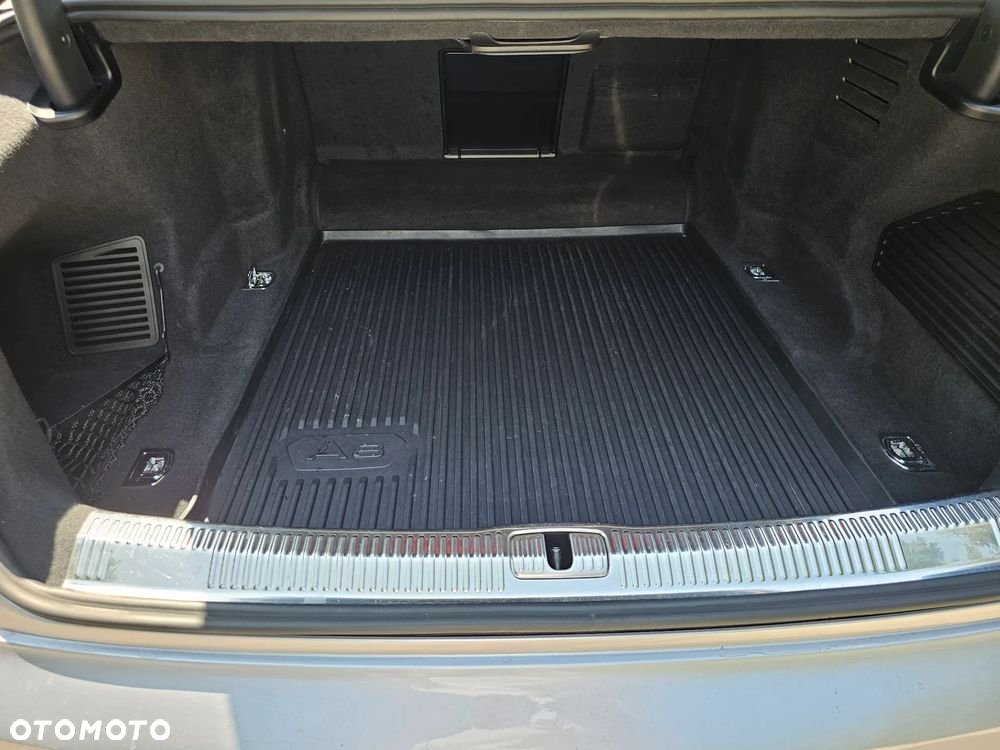 Audi A8 L 55 TFSI mHEV Quattro Tiptr - 18
