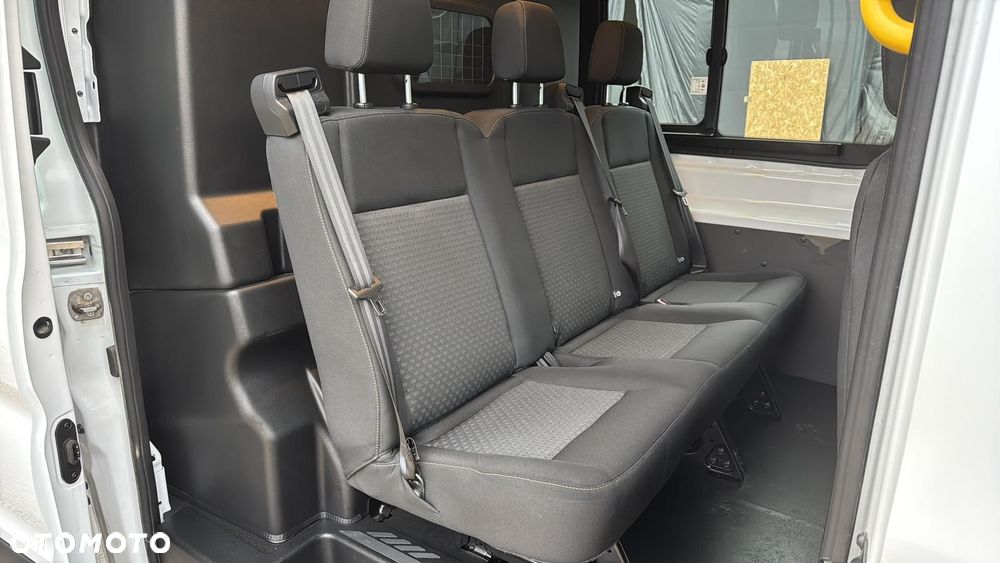 Ford Transit - 18