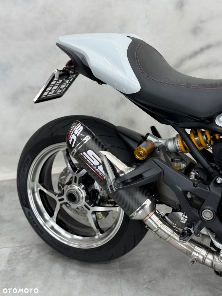 Ducati Monster - 26