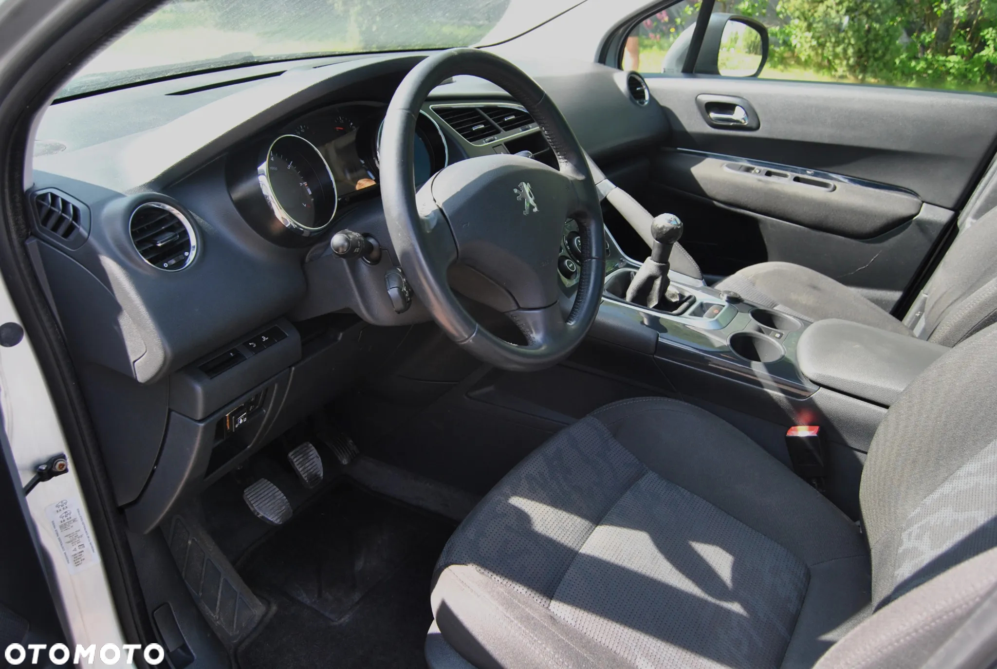 Peugeot 3008 120 VTi Premium - 5