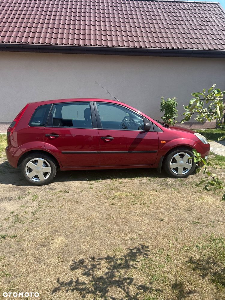 Ford Fiesta - 4