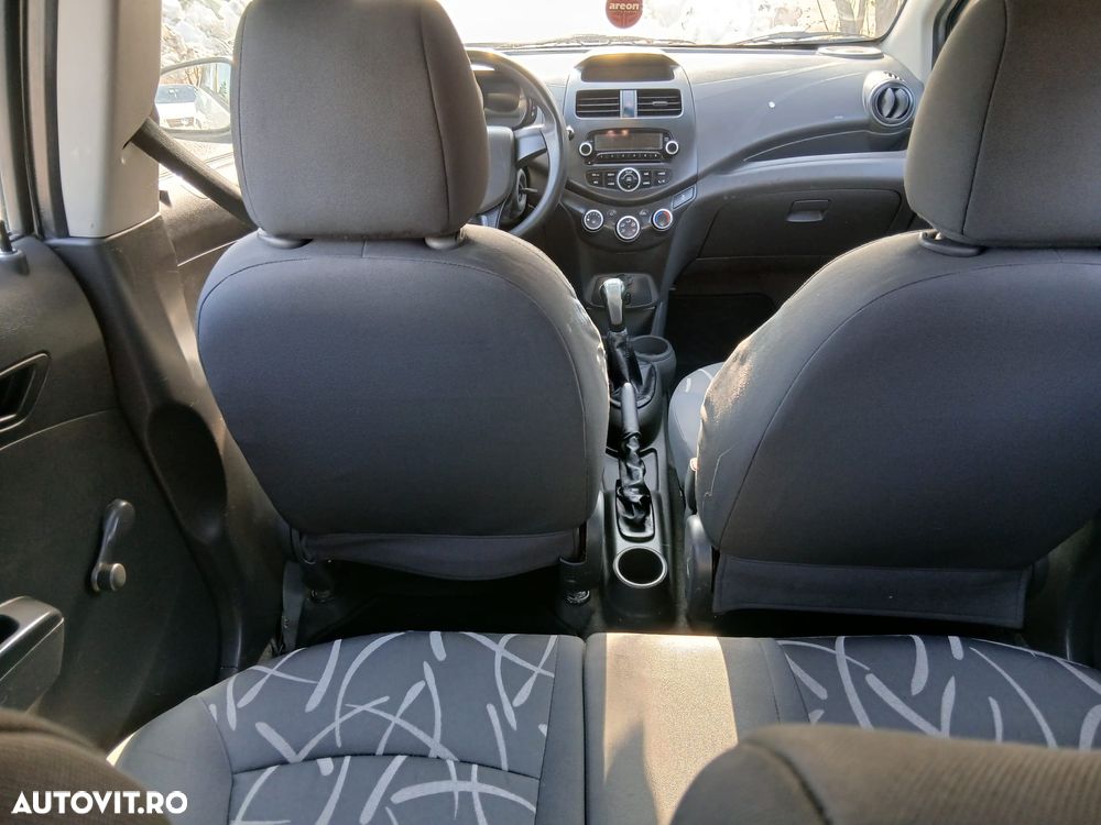 Chevrolet Spark 1.0 MT5 LT+ - 7