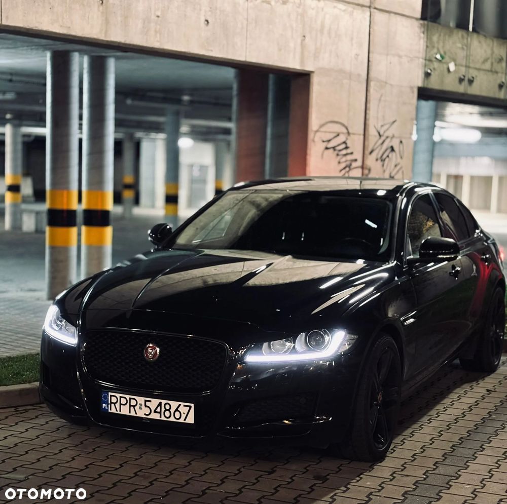 Jaguar XF 2.0 i4D Prestige - 1