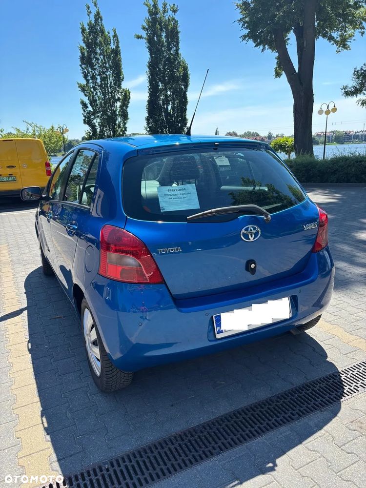 Toyota Yaris 1.3 Sol - 5