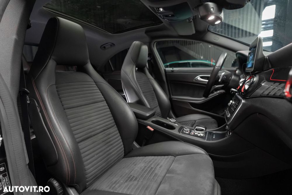 Mercedes-Benz CLA 45 AMG 4Matic AMG Speedshift DCT 7G - 33