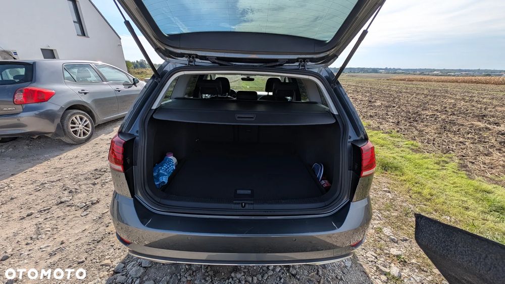 Volkswagen Golf VII 1.5 TSI BMT Evo Highline DSG - 17