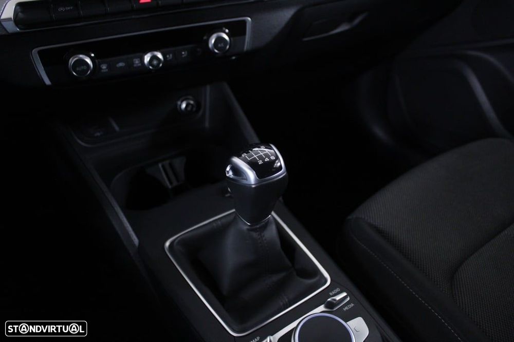 Audi Q2 30 TFSI Advanced - 34