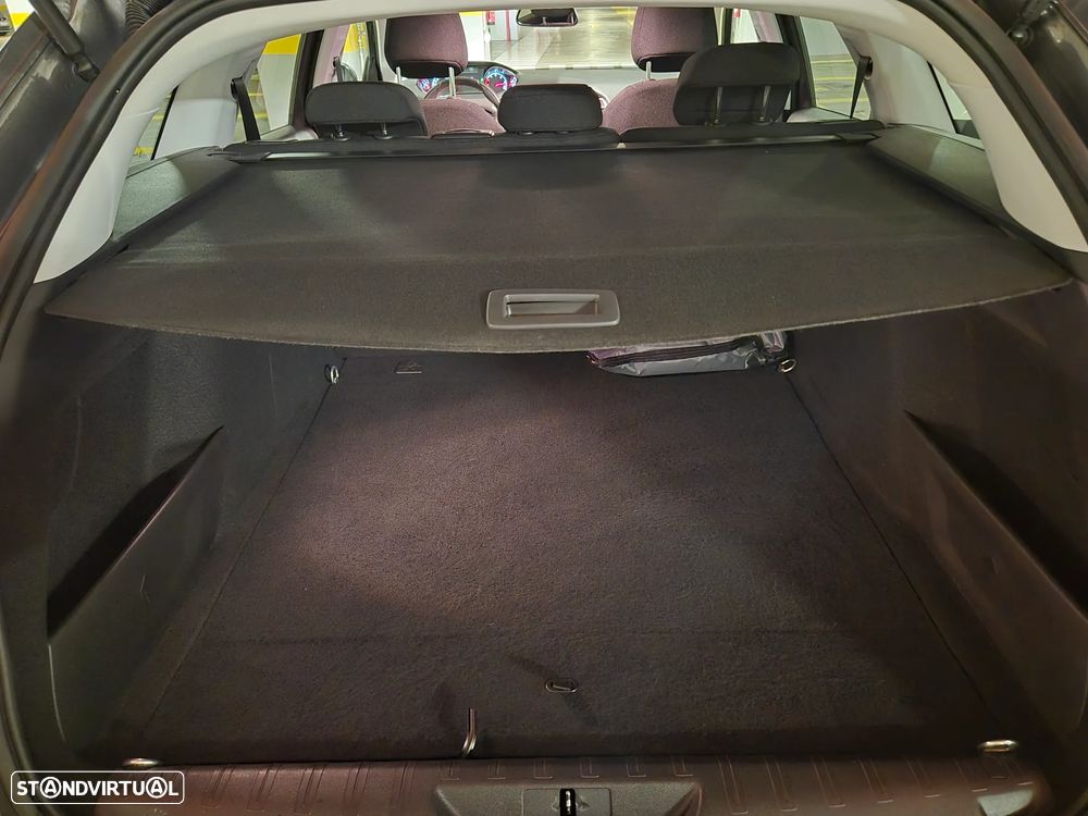 Peugeot 308 SW 1.5 BlueHDi Style - 29