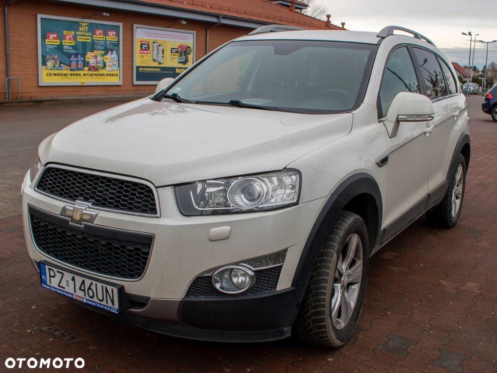 Chevrolet Captiva 2.4 LT+ - 10