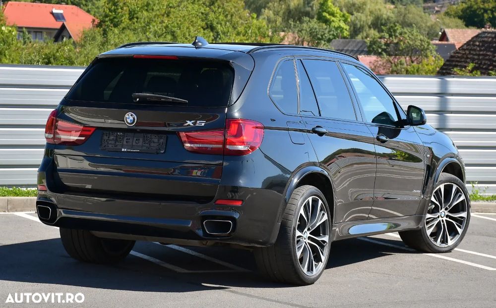 BMW X5 xDrive40d - 7