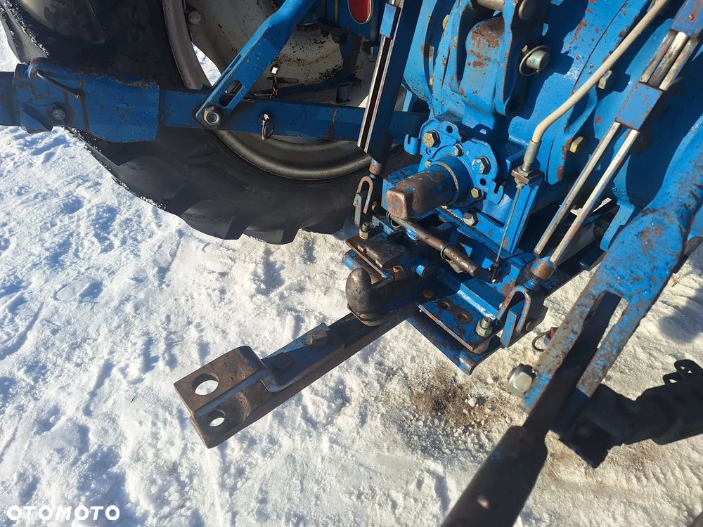 Ford 4600 - 14