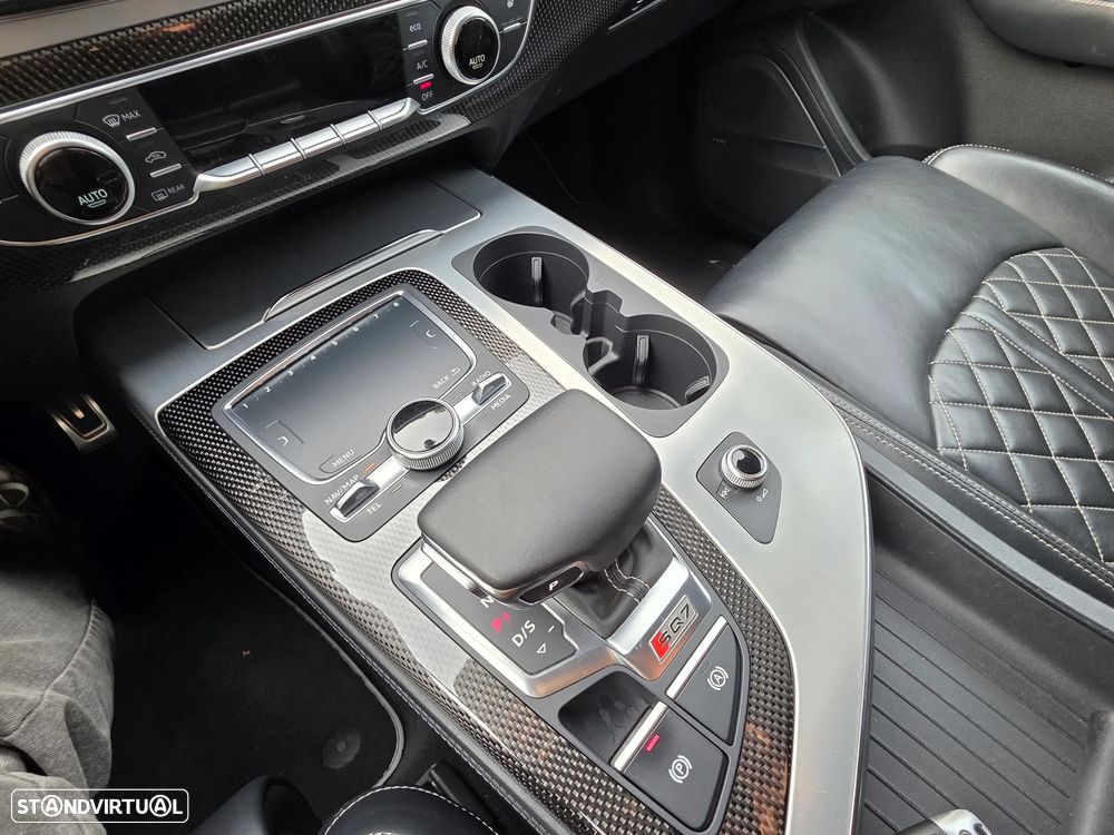 Audi SQ7 4.0 TDI V8 quattro Tiptronic 7L - 24