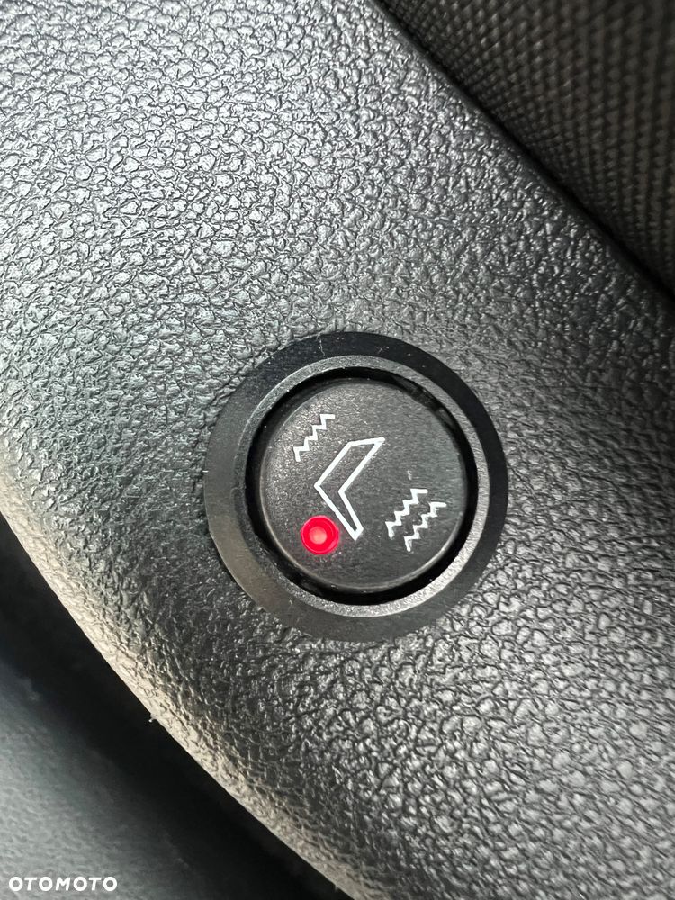 Renault Clio Energy TCe 120 EDC Limited - 28