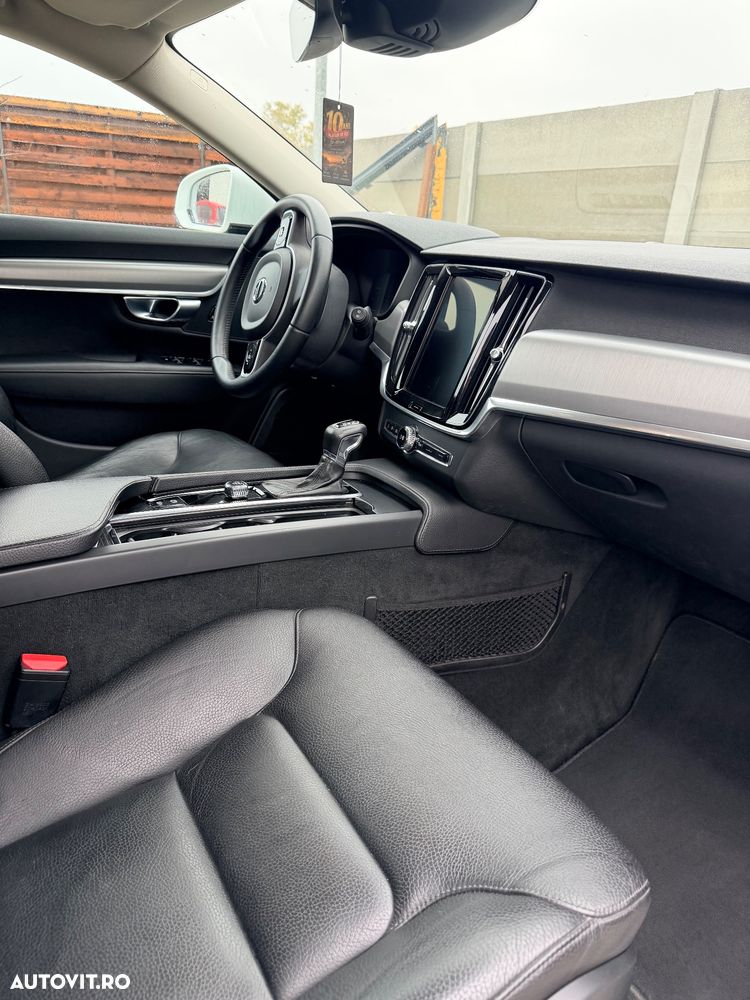 Volvo V90 - 8