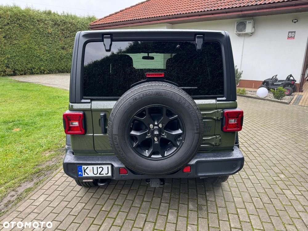 Jeep Wrangler - 9