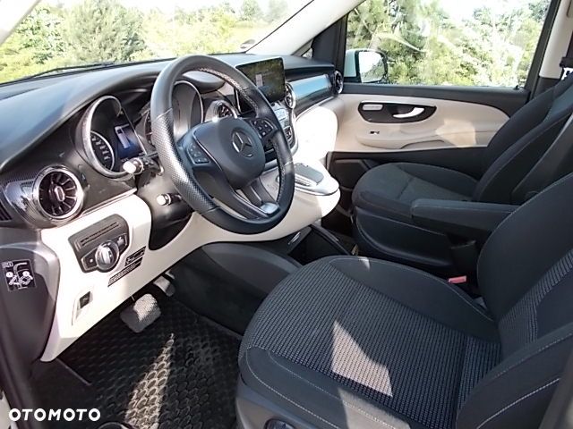 Mercedes-Benz Klasa V 220 d Avantgarde 9G-Tronic (d³ugi) - 17