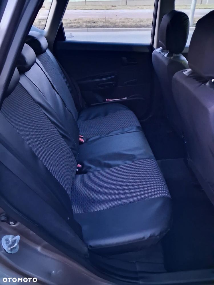 Kia Ceed 1.6 Comfort + - 16