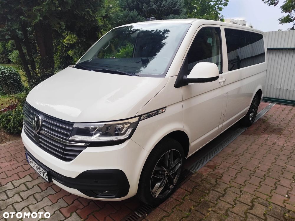 Volkswagen Caravelle - 1