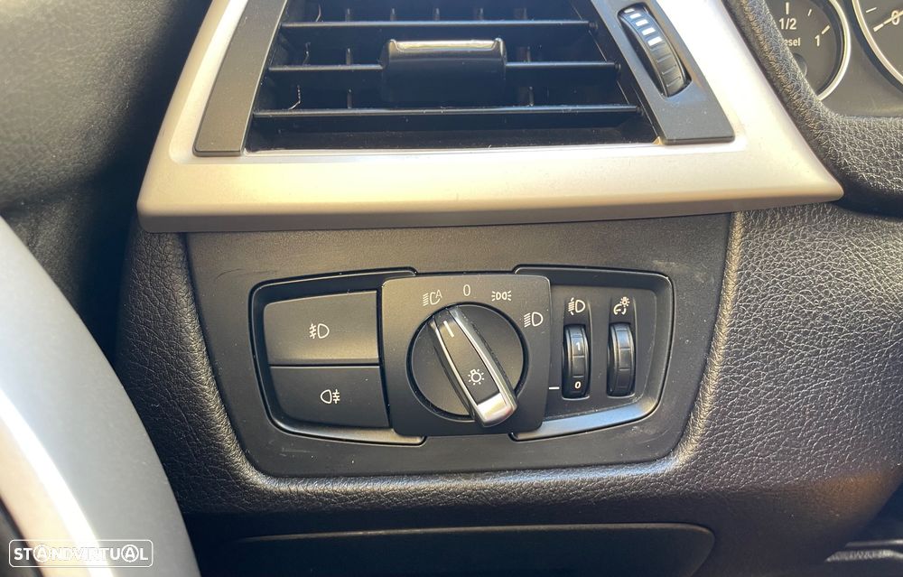 BMW 318 d Advantage Auto - 16