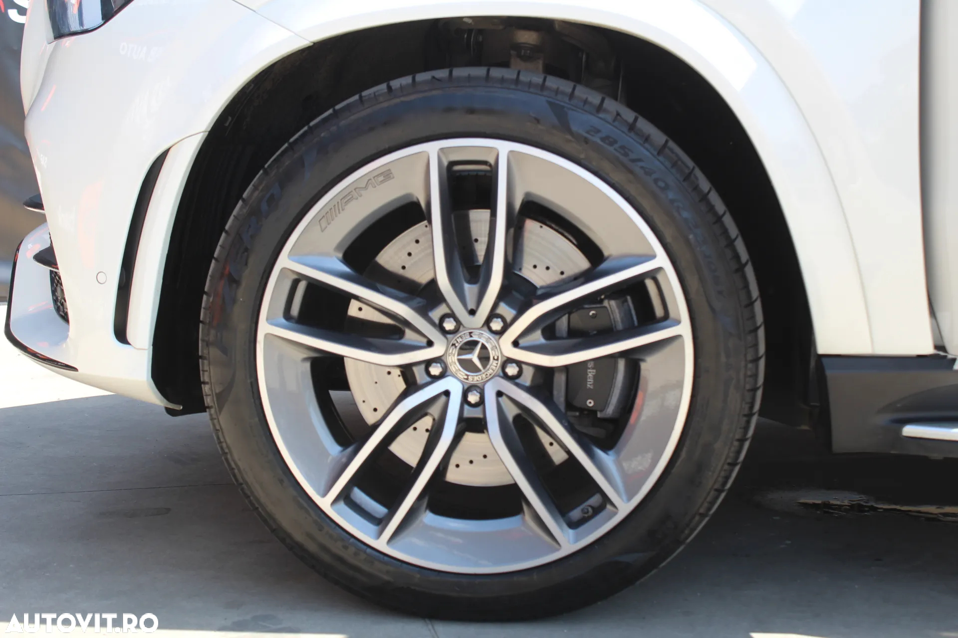 Mercedes-Benz GLE Coupe 350.e 4MATIC - 36