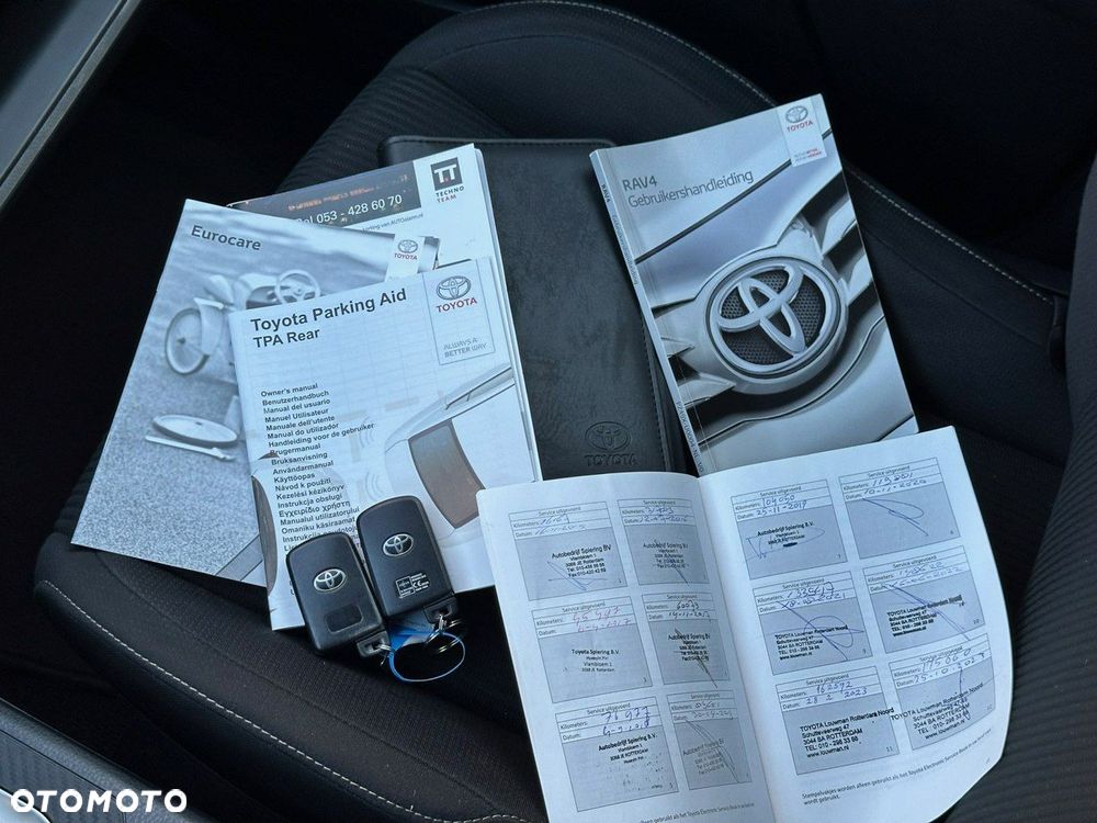 Toyota RAV4 - 35
