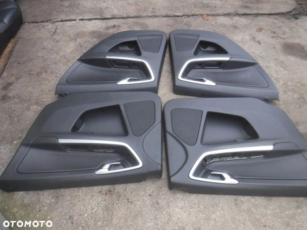 Volvo XC60 I  tapicerka skora skorzane boczek drzwi przod tyl kpl lewy prawy - 7