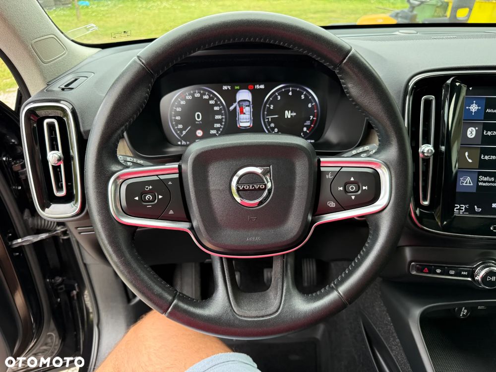 Volvo XC 40 T3 Inscription - 33