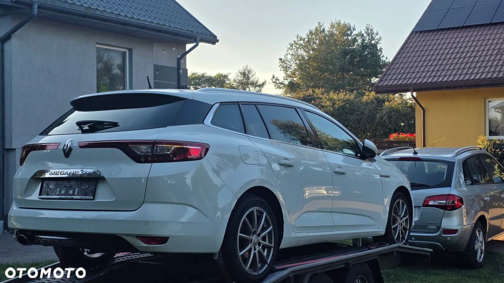 Renault Megane Grandtour ENERGY TCe 130 BOSE EDITION - 4
