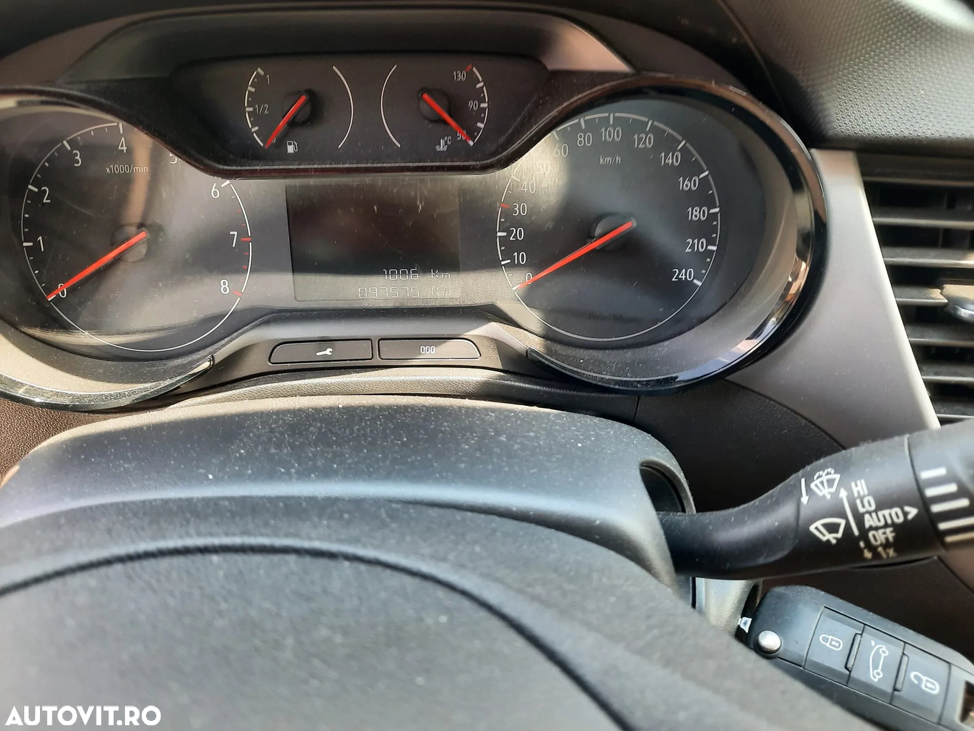 Opel Crossland - 6