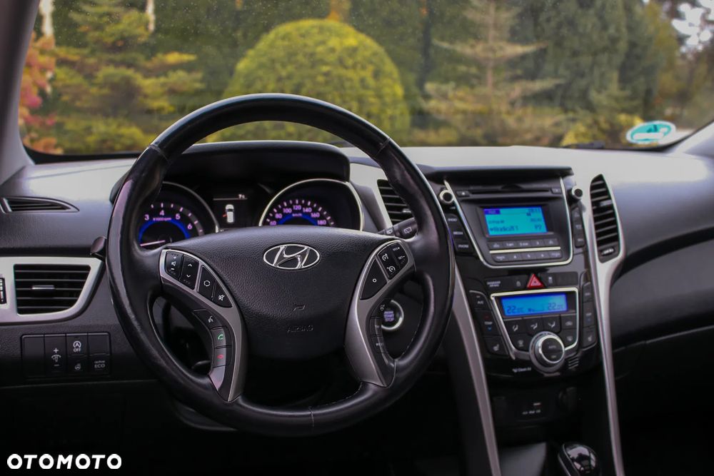 Hyundai i30 1.6 GDI DCT Premium - 25