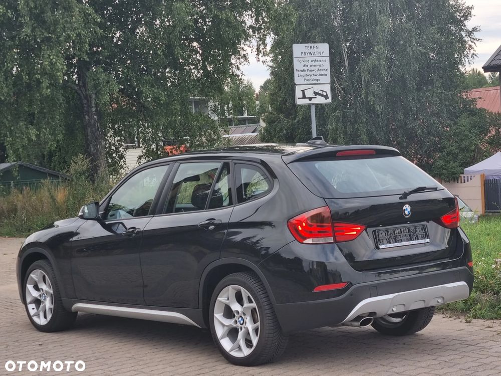 BMW X1 sDrive18d xLine - 8
