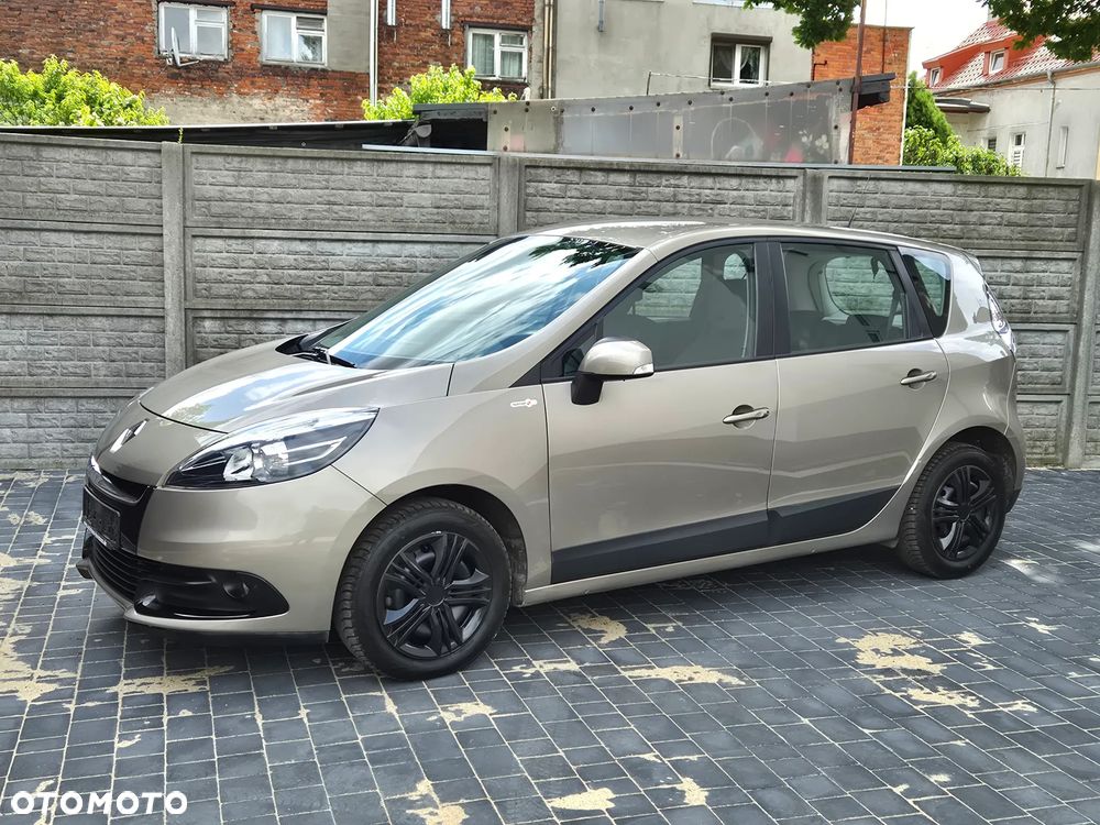 Renault Scenic 1.6 16V 110 TomTom Edition - 3