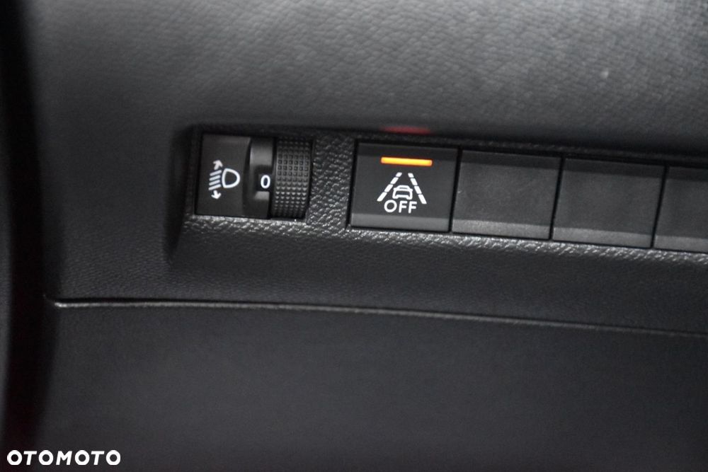 Peugeot 2008 BlueHDi 100 STOP & START Active - 20